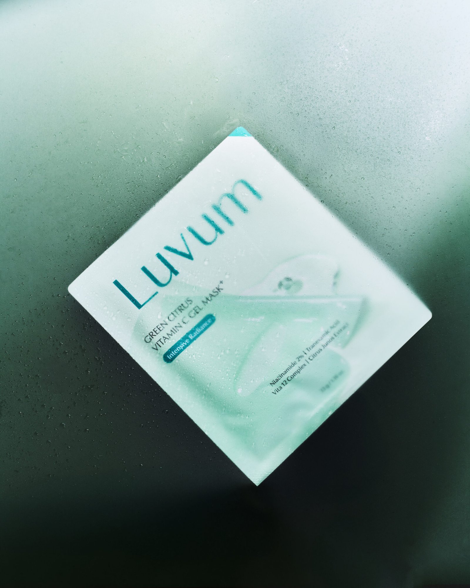 Luvum- Masque gel à la vitamine C et aux agrumes verts Plus (Boîte de 5 masques) – Image 6
